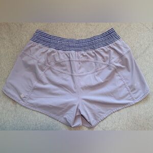 Lululemon tracker shorts lilac